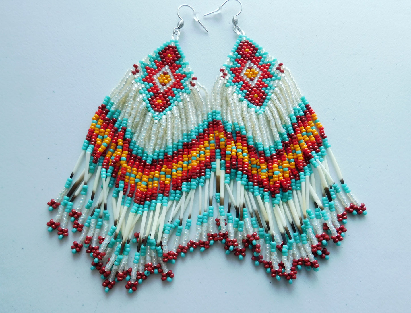 Boucles d'oreilles en verre, Épines de Porc-Épics, Bijou perlé, Faits à la main, Beige, Turquoise, Rouge, Cadeau de fête des mères, Unique